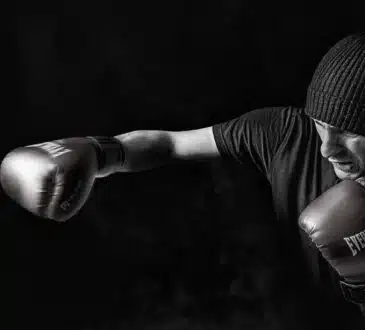 Le matériel de sport de combat essentiel pour progresser en boxe et arts martiaux