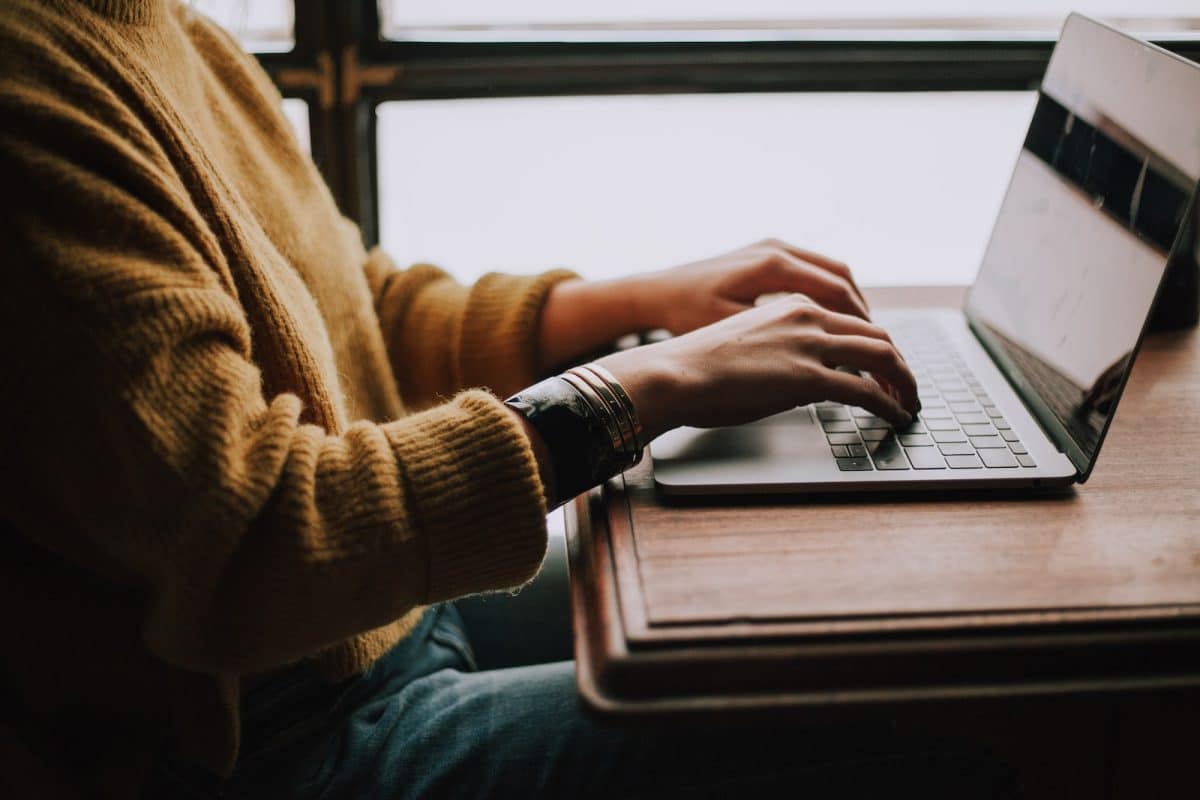 recherche d'emploi en ligne